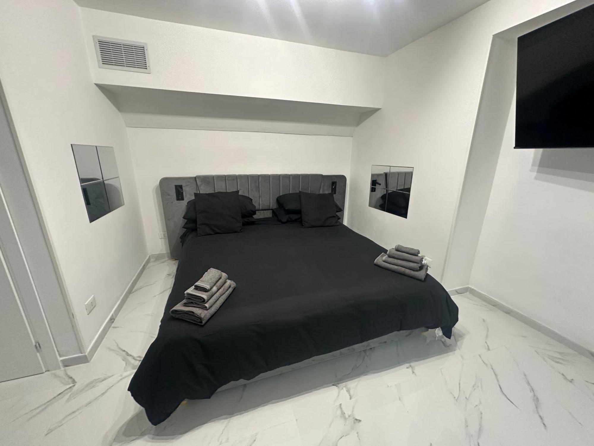 Imperial Suite Colosseum โรม ภายนอก รูปภาพ